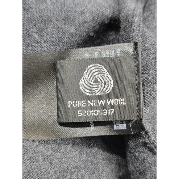 Uniqlo‎ Sweater Mens XL Gray Pure New Wool Crewneck Knit Pullover Lightweight - Picture 4 of 9